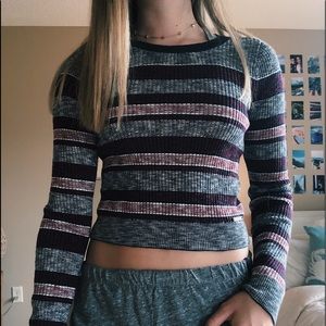 hollister longsleeve